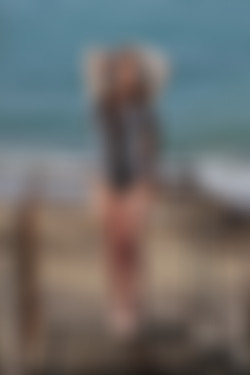 photodromm.com - 2013-08 - 2013-10/photodromm.com - 2013-08/corinne - the shoreline 2/02l.jpg
