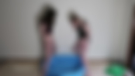 Destinationkat & McKatenz - Pee Compilation/Destinationkat & McKatenz - Pee Compilation.mp4