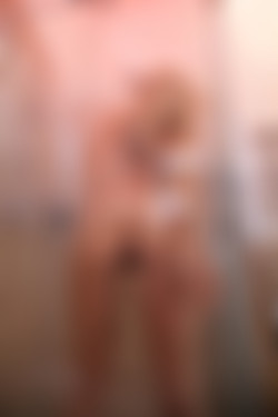 [photodromm.com] 2015-08/[photodromm.com] - 2015.08.10 - Bexie - Pink Shower (x46) 2000x3000/33l.jpg