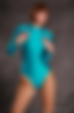 Shiny Leotards/Gallery 002 - Julia A/002sl_003.jpg