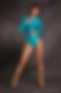 Shiny Leotards/Gallery 002 - Julia A/002sl_004.jpg