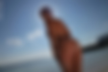 photodromm.com - 2012-03/holly - 20 - another world 2/27.jpg