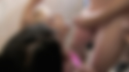 TigerrJuggs.com/Galleries/Cum Pigs/150506_11.jpg