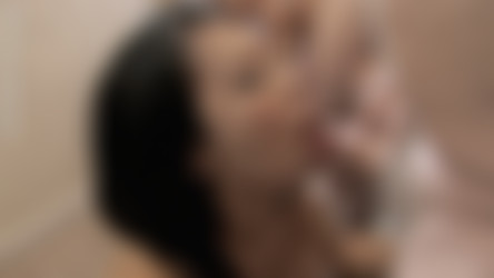 TigerrJuggs.com/Galleries/Cum Pigs/150506_43.jpg