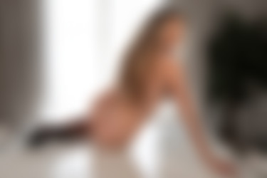 [PHD] 2024-04/2024-04-18 Reeva - Magic Moments 2/26.jpg