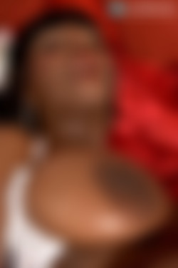 Scoreland.com SiteRip - Part #2/2009.01.19-Wear, Then Bare-Camille Morgan/1600/CamilleMorgan25.jpg