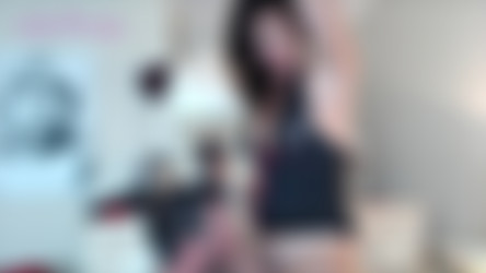 TGirlOneGuy Request/TgirlOneGuy_Kendall-Cums-to-Portland.mp4