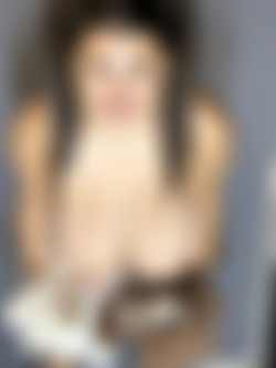 Onlyfans.com - bboobscarol_/Images/18-10-2020-1015524086.jpg