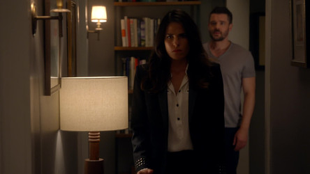 How.to.Get.Away.With.Murder.S05.1080p.NF.WEB-DL.DDP.5.1.H.264-CHDWEB/How.to.Get.Away.With.Murder.S05E02.Whose.Blood.Is.That.1080p.NF.WEB-DL.DDP.5.1.H.264-CHDWEB.mkv