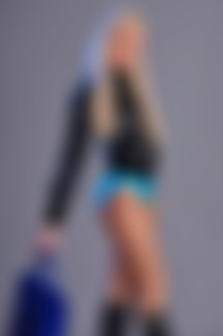 Shiny Leotards/Gallery 032 - Tanya H/032sl_009.jpg