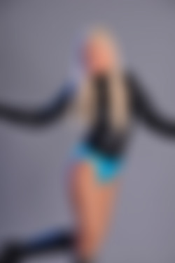 Shiny Leotards/Gallery 032 - Tanya H/032sl_019.jpg