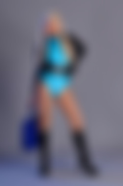 Shiny Leotards/Gallery 032 - Tanya H/032sl_038.jpg