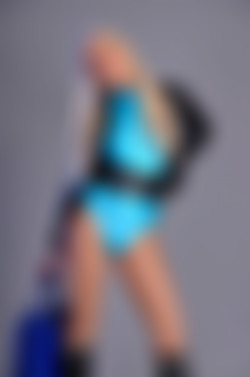 Shiny Leotards/Gallery 032 - Tanya H/032sl_039.jpg