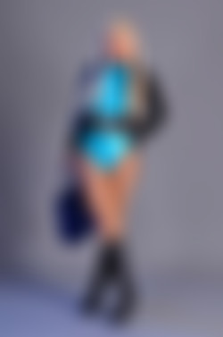 Shiny Leotards/Gallery 032 - Tanya H/032sl_042.jpg