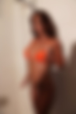 photodromm.com - 2012-07/alexa - 08 - x-shower 2/13l.jpg
