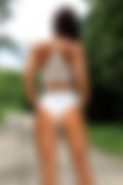 [photodromm.com] 2018-01/[photodromm.com] - 2018.01.04 - Laureen - The Trail To The Lake (x46) 2000x3000/04l.jpg