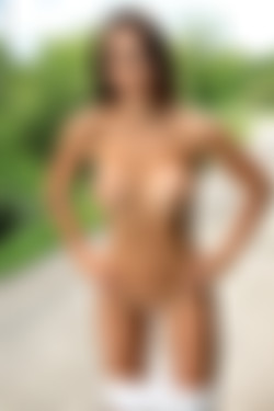 [photodromm.com] 2018-01/[photodromm.com] - 2018.01.04 - Laureen - The Trail To The Lake (x46) 2000x3000/25l.jpg