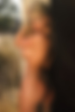 [photodromm.com] 2017-09/[photodromm.com] - 2017.09.18 - Brittie - The Golden Touch II (x46) 2000x3000/44l.jpg