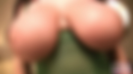 LeanneCrow.com (2012-2017)/Mistletoe Green 2 (2012.12.24).wmv