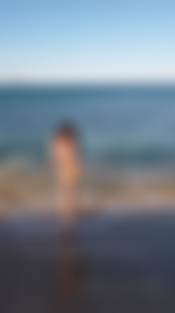 [OnlyFans.com] CandiceTS/Videos/04.08.2019 Totally naked in Saint-Tropez.mp4