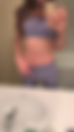 [OnlyFans.com] CandiceTS/Videos/06.11.2018.mp4