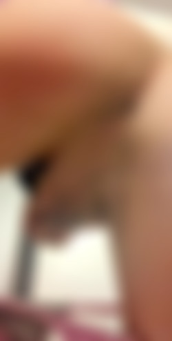 [OnlyFans.com] CandiceTS/Videos/26.05.2019 Public series - train toilett.mp4