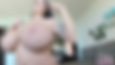 LeanneCrow.com (2012-2017)/Nude Lace Bra GoPro 1 (2015.07.10).mp4