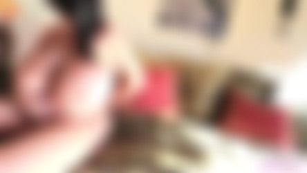 LeanneCrow.com (2012-2017)/Moroccan Bed 5D 1 (2016.04.29).mp4
