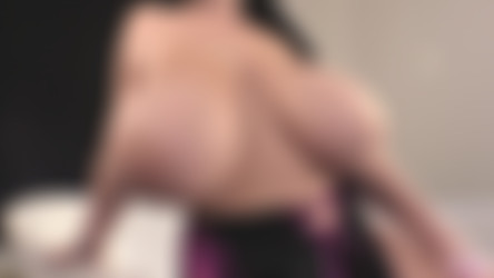 LeanneCrow.com (2012-2017)/Mermaid Splash 2 (2017.11.03).mp4